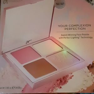 It Cosmetics Je ne sais quoi